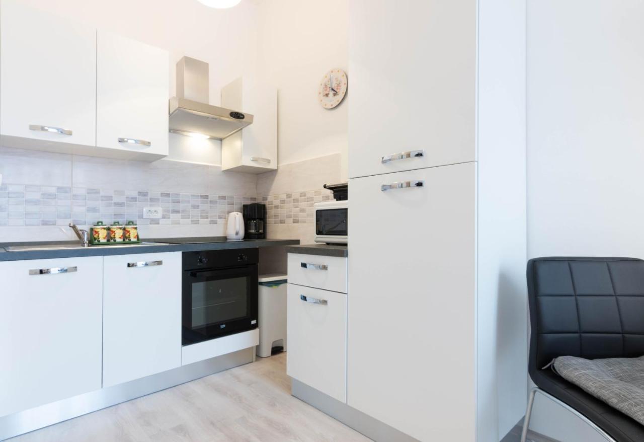 Apartment Ana Pula Dış mekan fotoğraf