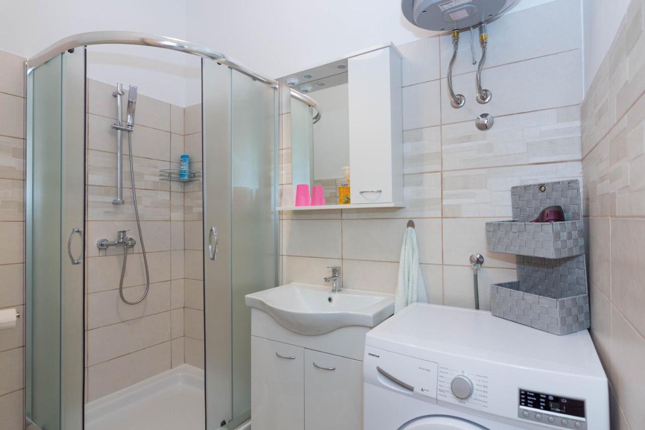 Apartment Ana Pula Dış mekan fotoğraf