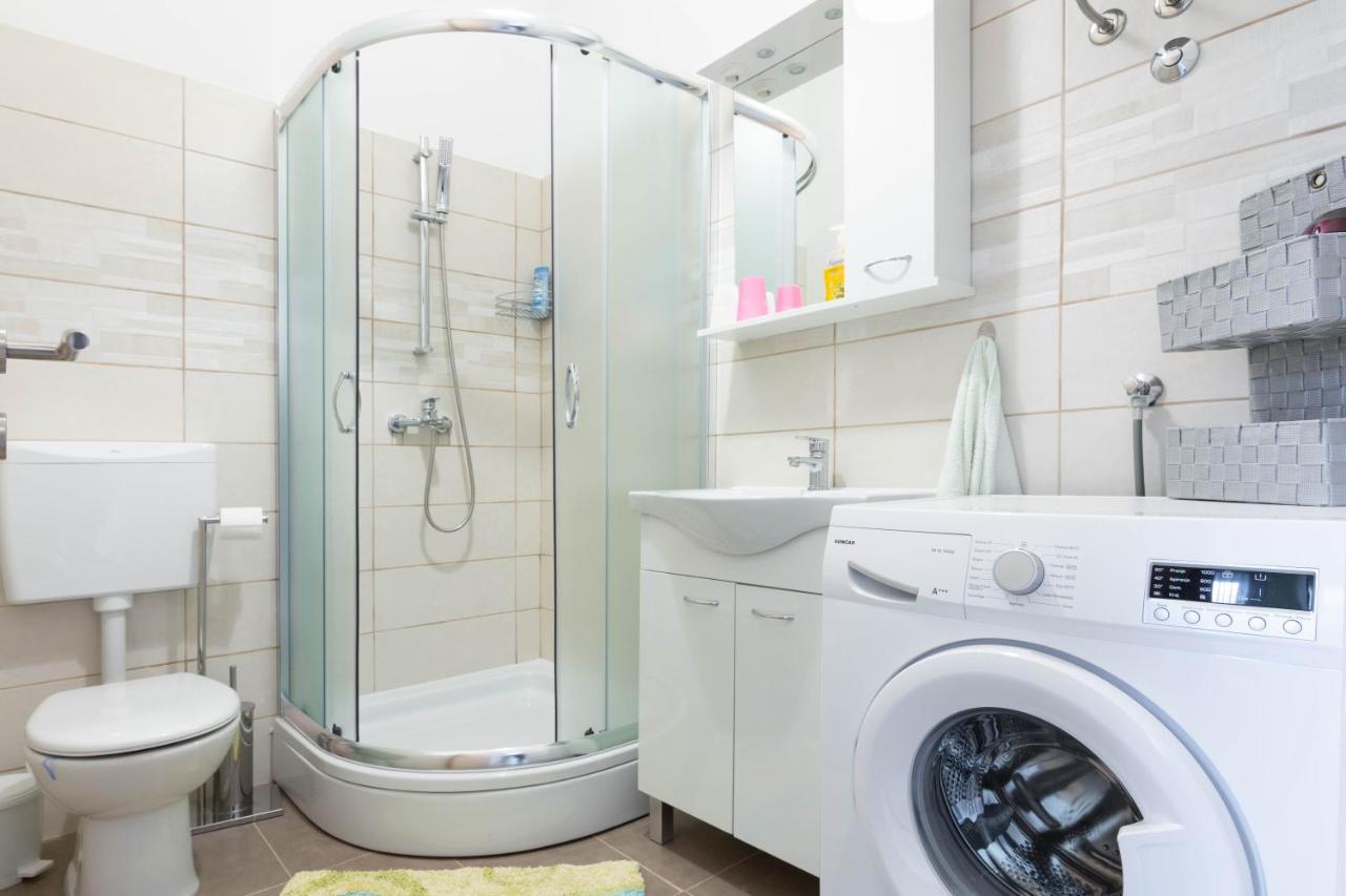 Apartment Ana Pula Dış mekan fotoğraf